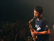 Okuda Tamio on sax during 'Su-i Su-i'